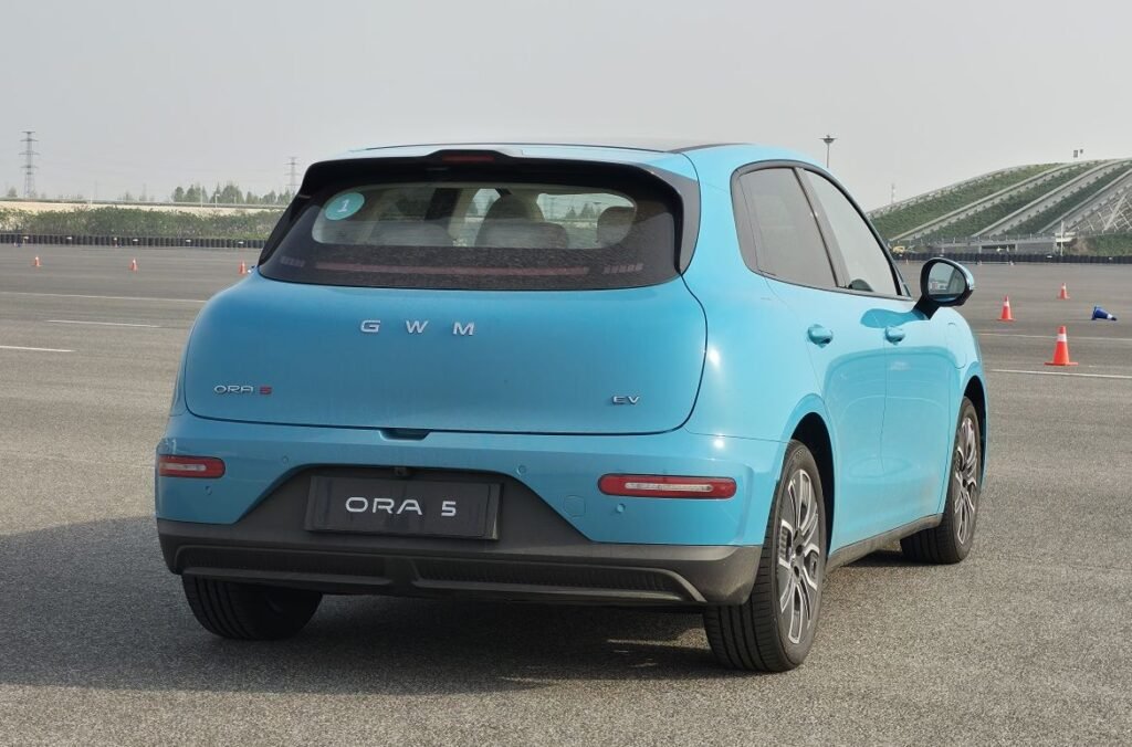 Ora 5 Rear