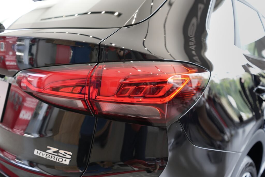 MG ZS Hybrid+ Rear Light